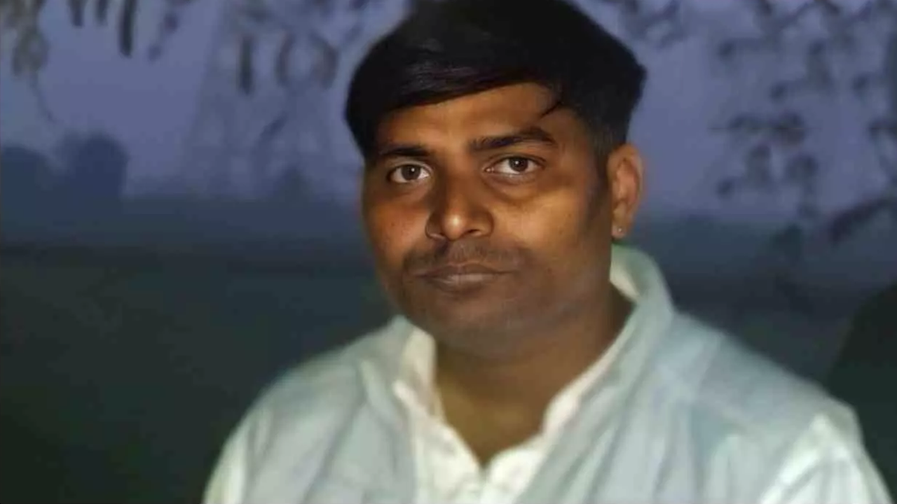 Hapur News: ग्राहक आईडी से सिम बेचने वाला आरोपी नरैना पुलिया से गिरफ्तार, साइबर सैल की बड़ी कार्रवाई