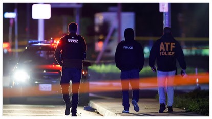 अमेरिकी यूनिवर्सिटी में गोलीबारी से दो की मौत, यूपी BJP की कमान पंकज को; INDvSA तीसरा T20 संकट में