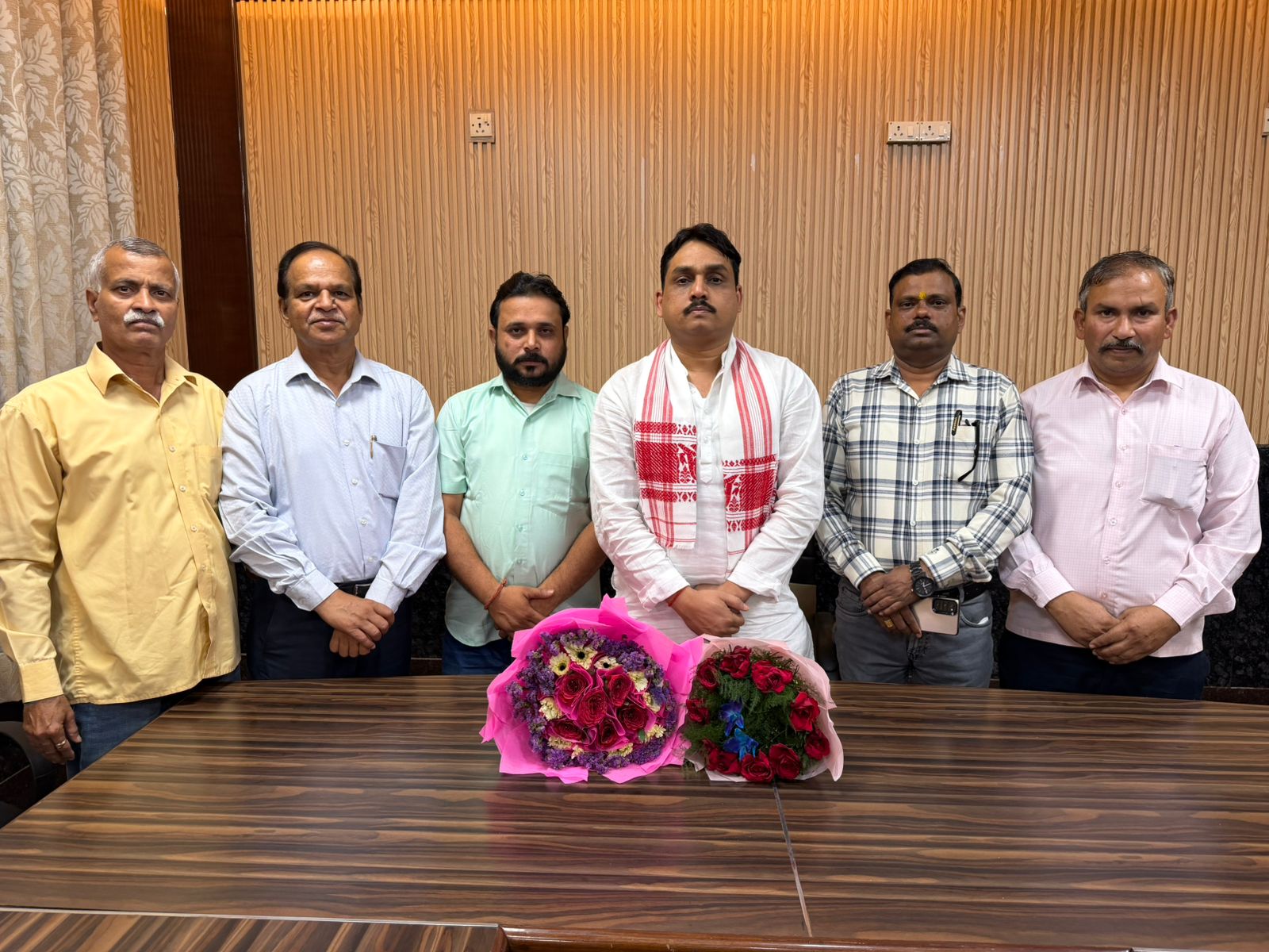 नई दिल्ली में गूंजा बारी समाज का दम: सत्येंद्र बारी के नेतृत्व में एकजुट हुआ प्रगतिशील प्रतिनिधि मंडल नई दिल्ली में गूंजा बारी समाज का दम: सत्येंद्र बारी के नेतृत्व में एकजुट हुआ प्रगतिशील प्रतिनिधि मंडल