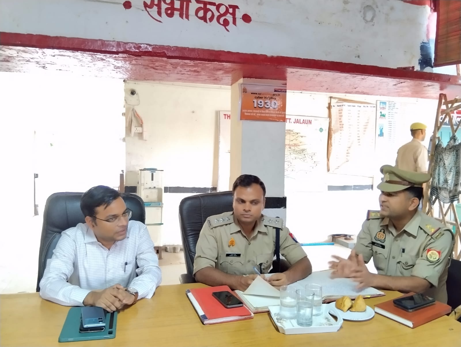 आगामी त्योहारों को लेकर कोतवाली में पीस कमेटी की बैठक, दिए निर्देश आगामी त्योहारों को लेकर कोतवाली में पीस कमेटी की बैठक, दिए निर्देश