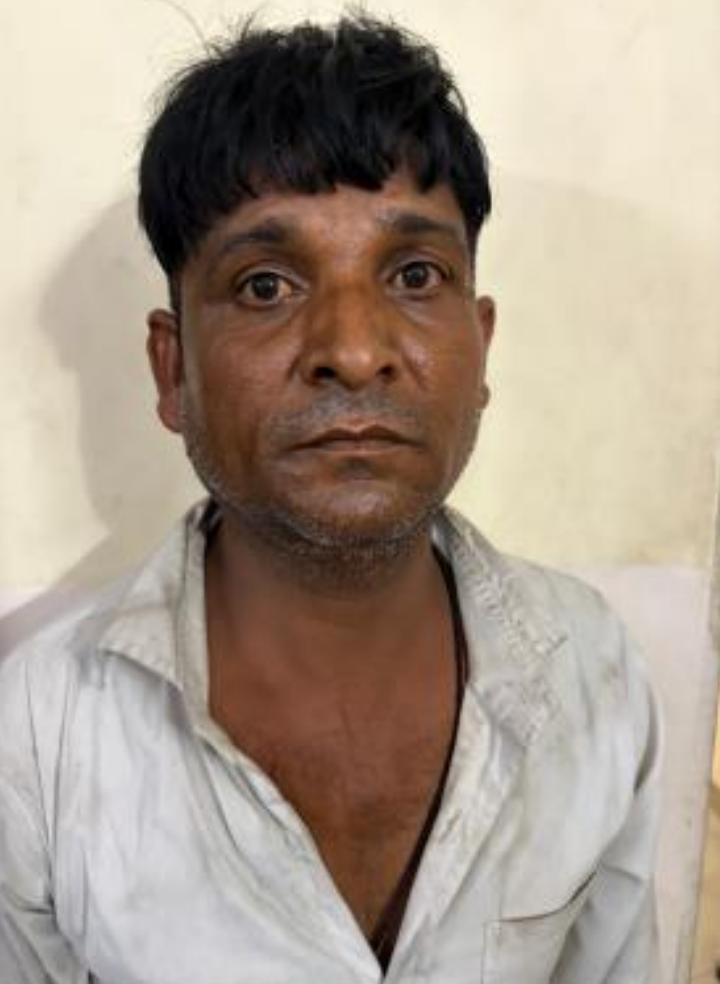 *जयपुर पुलिस की बड़ी कार्रवाई: कॉपर वायर चोरी गैंग का पर्दाफाश, 2 गिरफ्तार* *जयपुर पुलिस की बड़ी कार्रवाई: कॉपर वायर चोरी गैंग का पर्दाफाश, 2 गिरफ्तार*