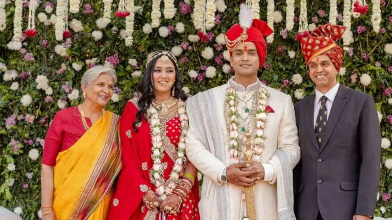 भोपाल में ट्विशा मौत केस बना रहस्य, दहेज हत्या में रिटायर्ड जज और वकील बेटे पर केस; SIT करेगी जांच भोपाल में ट्विशा मौत केस बना रहस्य, दहेज हत्या में रिटायर्ड जज और वकील बेटे पर केस; SIT करेगी जांच