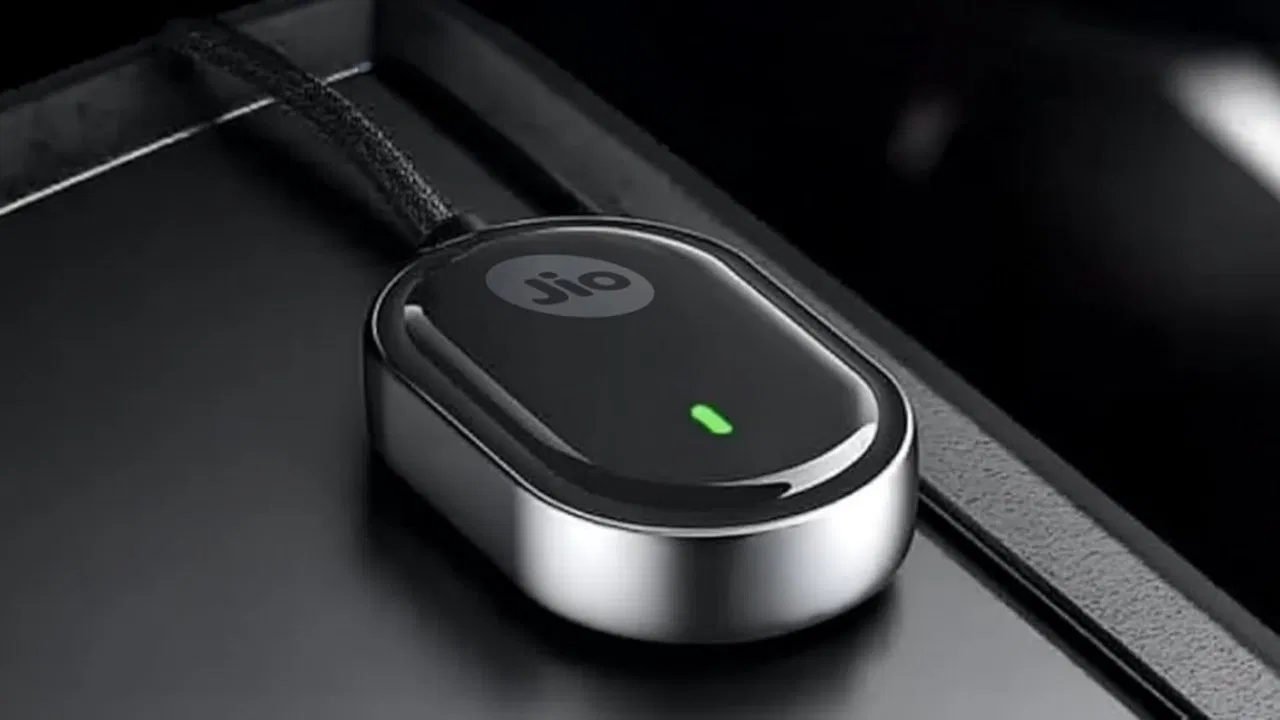 अब बिना तार के चलेगा Android Auto और Apple CarPlay, Jio लाया नया डिवाइस अब बिना तार के चलेगा Android Auto और Apple CarPlay, Jio लाया नया डिवाइस