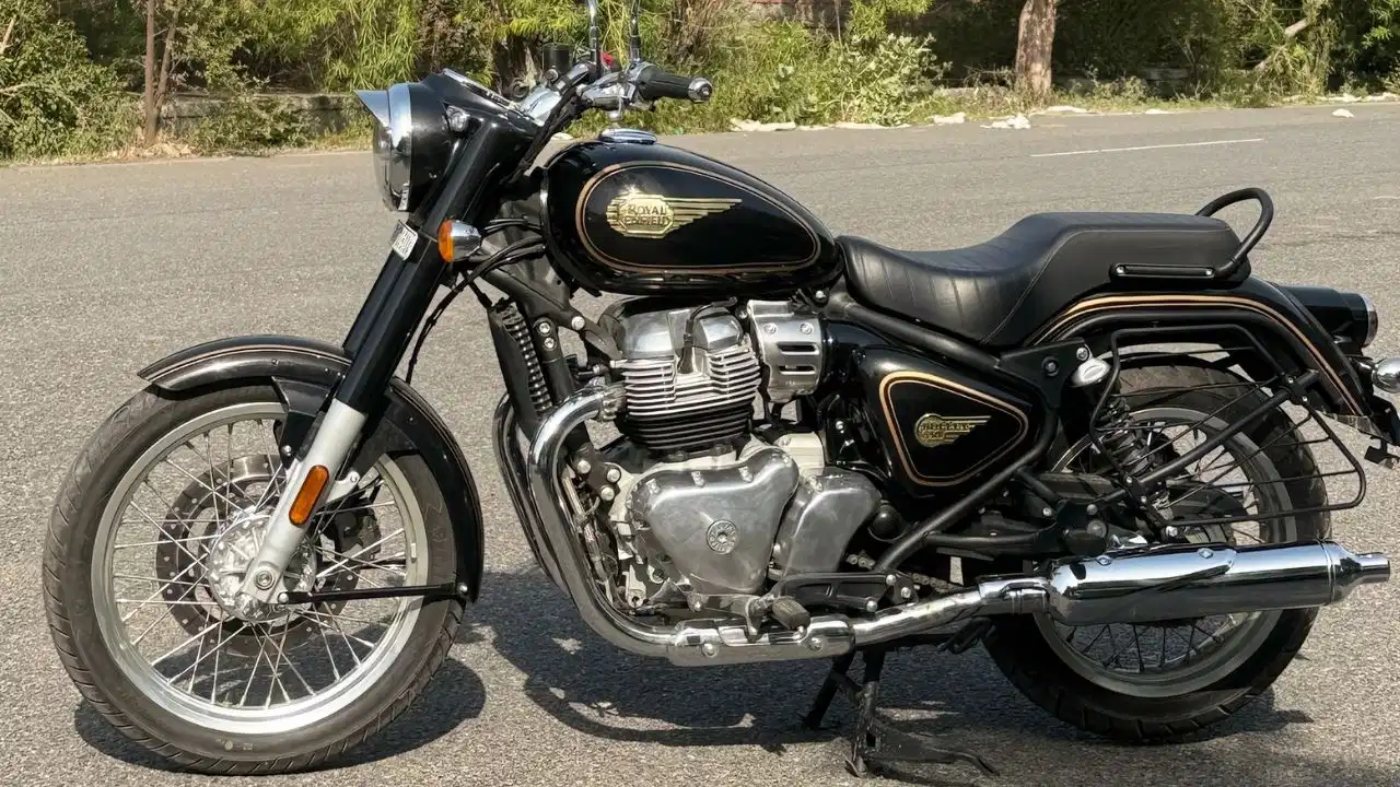 Royal Enfield Bullet 650: रेट्रो लुक के साथ दमदार परफॉर्मेंस, बाइक प्रेमियों की नई पसंद Royal Enfield Bullet 650: रेट्रो लुक के साथ दमदार परफॉर्मेंस, बाइक प्रेमियों की नई पसंद