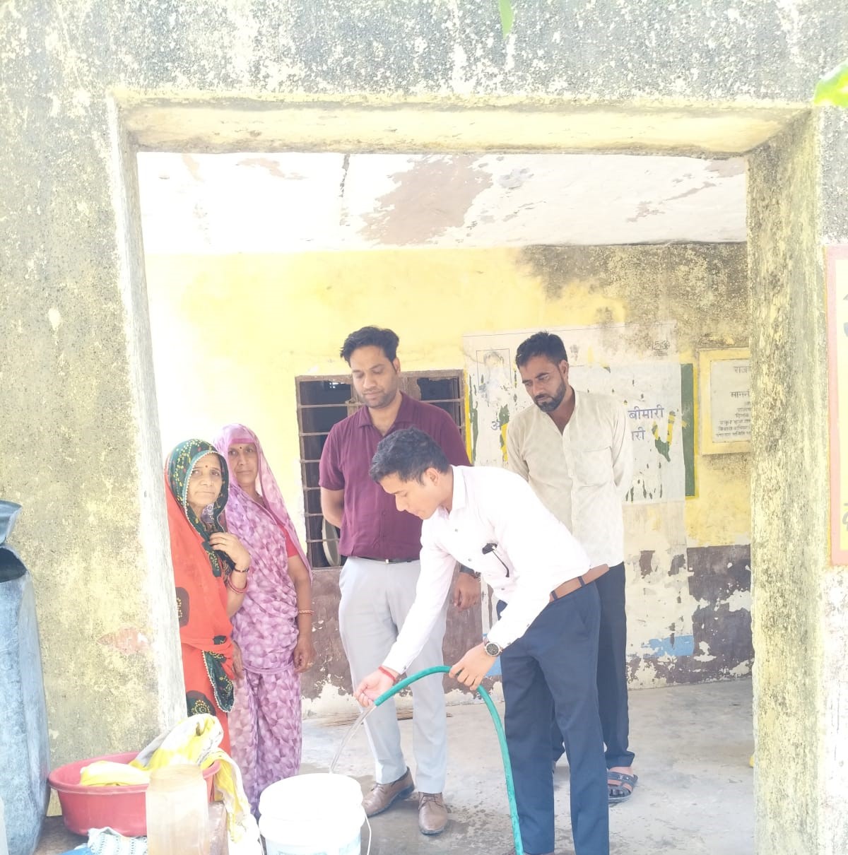 *जल जीवन मिशन के अंतर्गत चयनित गांवों में संयुक्त निरीक्षण के अंतर्गत 23 जल योजनाओं का किया निरीक्षण* *जल जीवन मिशन के अंतर्गत चयनित गांवों में संयुक्त निरीक्षण के अंतर्गत 23 जल योजनाओं का किया निरीक्षण*