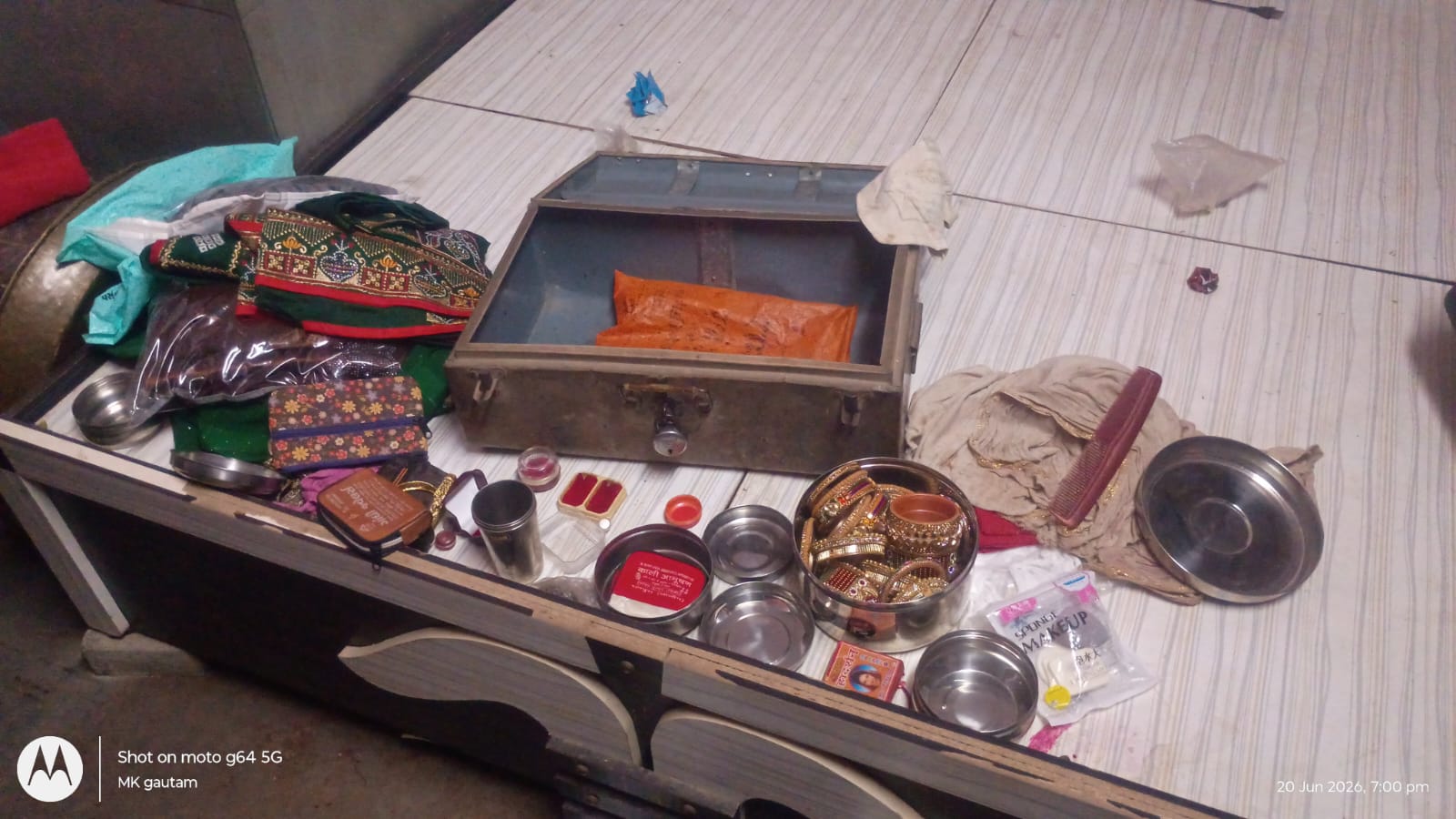 जालौन रामपुरा क्षेत्र में पचोकरा गांव में सूने घर को निशाना बनाकर लाखों की चोरी