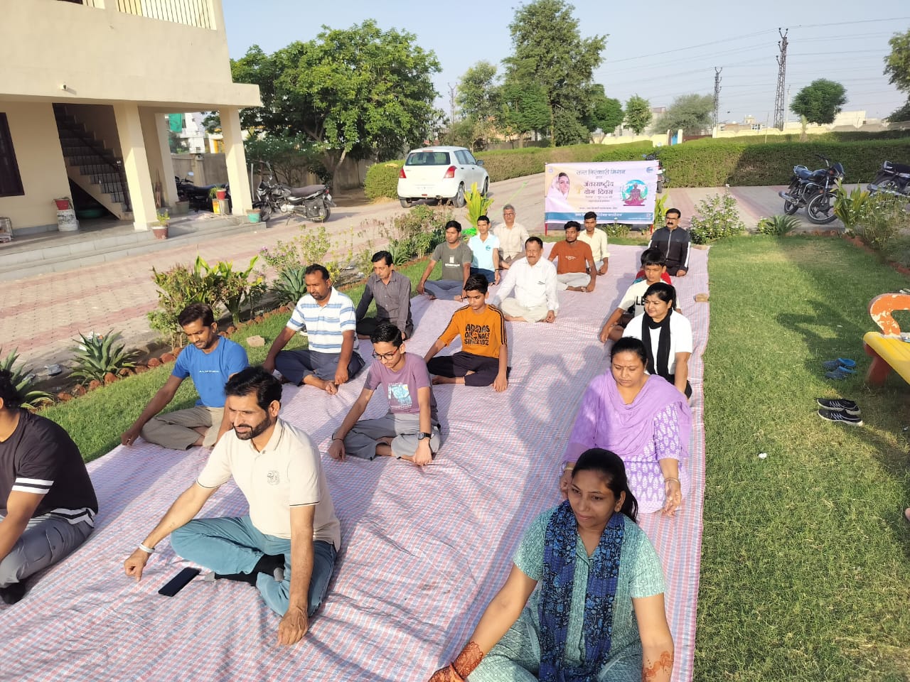 12वीं अंतर्राष्ट्रीय योग दिवस पर हुआ निरंकारी भवन में योगाभ्यास
