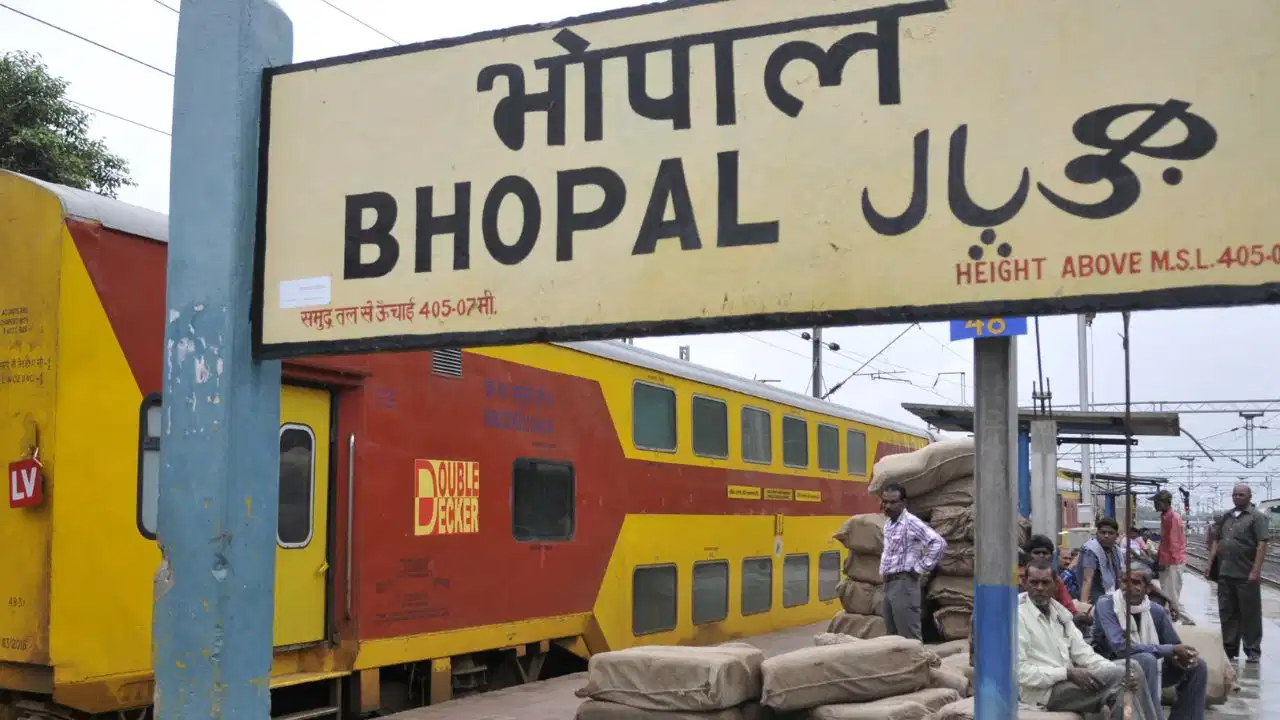 भोपाल स्टेशन पर मासूम की मौत का मामला: पुणे में सौतेले पिता पर दुष्कर्म और हत्या का आरोप