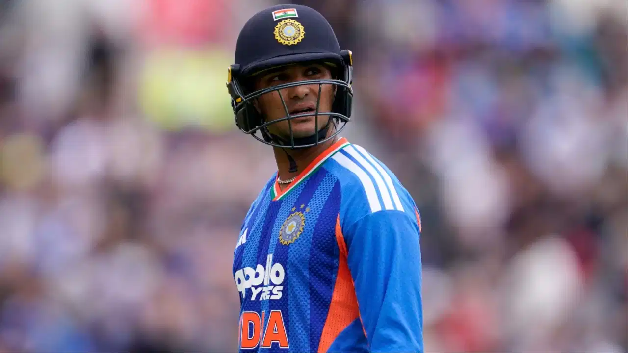ZIM vs IND: अभिषेक शर्मा के निशाने पर बड़ा रिकॉर्ड, लेकिन पाकिस्तानी स्टार को पीछे छोड़ना पड़ सकता है भारी!