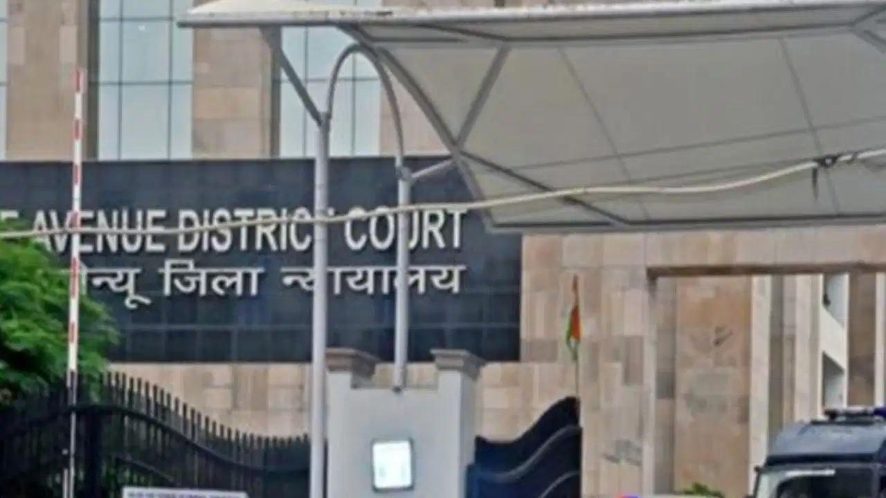 NEET पेपर लीक मामला: फास्ट ट्रैक कोर्ट में पहले दिन सुनवाई टली, CBI के वकील की गैरहाजिरी बनी वजह NEET पेपर लीक मामला: फास्ट ट्रैक कोर्ट में पहले दिन सुनवाई टली, CBI के वकील की गैरहाजिरी बनी वजह