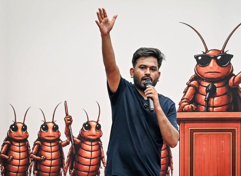 सरकार ने की कॉकरोच जनता पार्टी से बात करने की कोशिश? संसद मार्च से ठीक पहले किसने किया बड़ा दावा सरकार ने की कॉकरोच जनता पार्टी से बात करने की कोशिश? संसद मार्च से ठीक पहले किसने किया बड़ा दावा