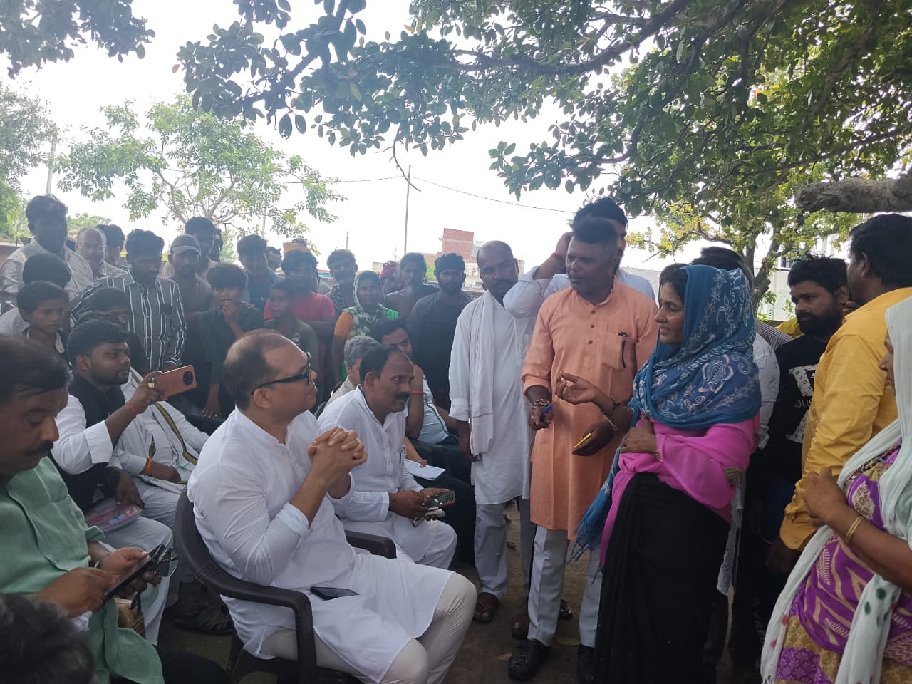 लखनऊ: माननीय सदस्य, राष्ट्रीय अनुसूचित जाति आयोग ने अनुसूचित जाति बस्तियों एवं डॉ. बाबा साहेब भीमराव अम्बेडकर विश्वविद्यालय का किया स्थलीय निरीक्षण, अधिकारियों को दिए आवश्यक निर्देश लखनऊ: माननीय सदस्य, राष्ट्रीय अनुसूचित जाति आयोग ने अनुसूचित जाति बस्तियों एवं डॉ. बाबा साहेब भीमराव अम्बेडकर विश्वविद्यालय का किया स्थलीय निरीक्षण, अधिकारियों को दिए आवश्यक निर्देश