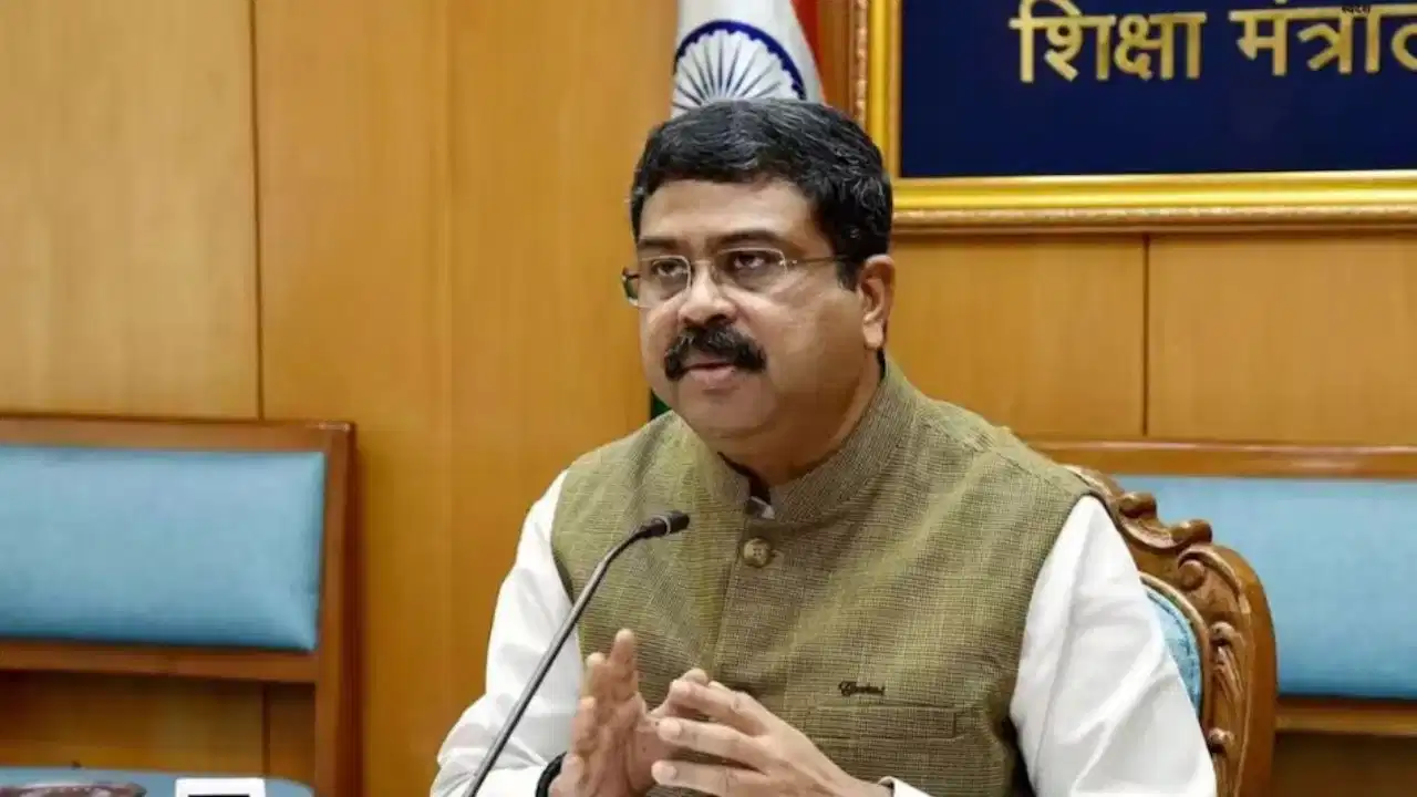 धर्मेंद्र प्रधान कितनी संपत्ति के मालिक? पत्नी के पास कितना सोना, चुनावी हलफनामे में हुआ खुलासा