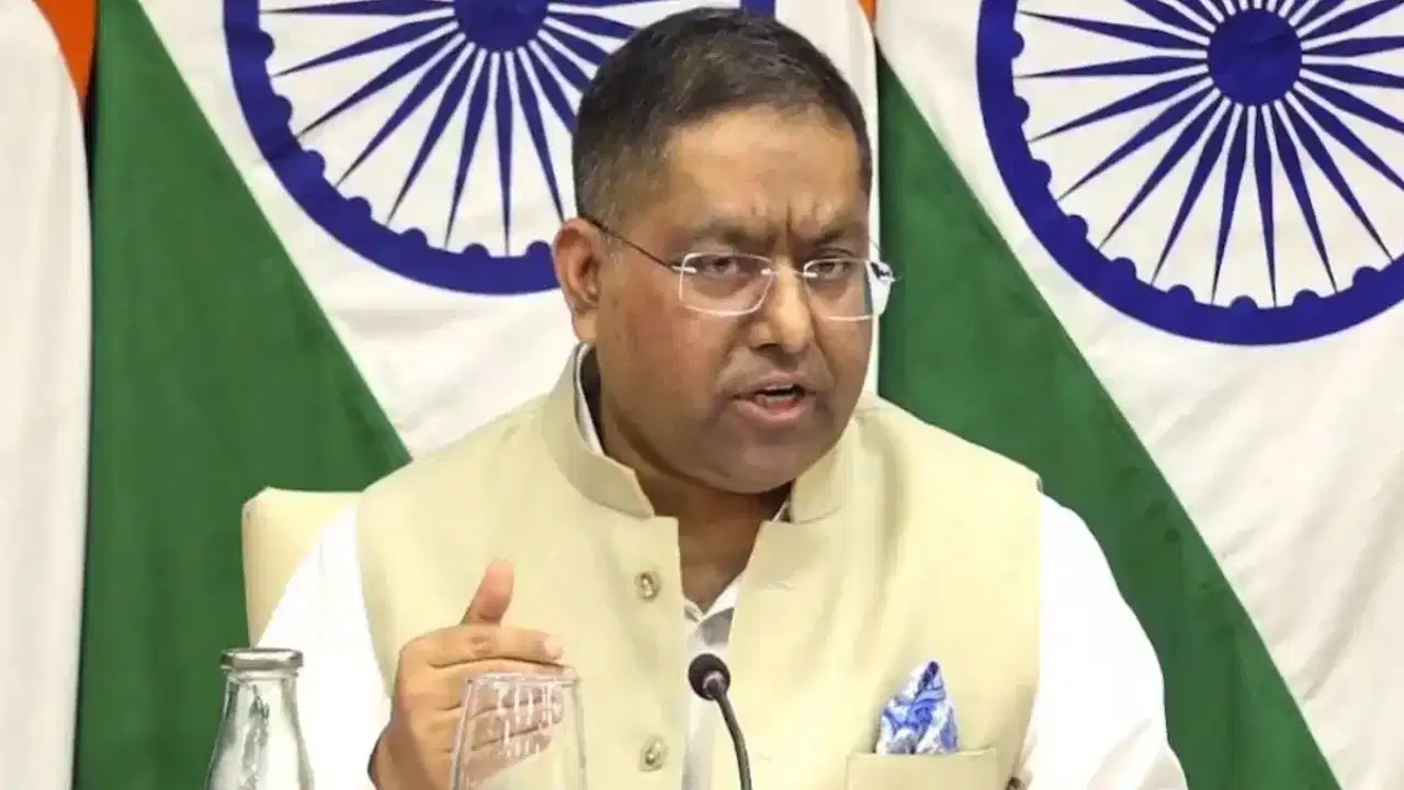 विदेश मंत्रालय ने कई अंतरराष्ट्रीय मुद्दों पर साफ किया भारत का रुख विदेश मंत्रालय ने कई अंतरराष्ट्रीय मुद्दों पर साफ किया भारत का रुख