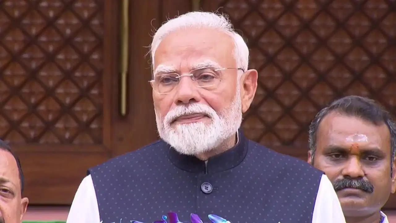 “मैं 56 साल के नौजवान की बात नहीं कर रहा…” संसद सत्र शुरू होने से पहले बोले पीएम मोदी
