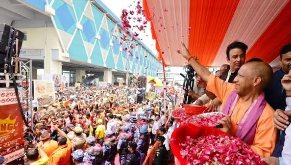 CM योगी आदित्यनाथ ने कांवड़ को बताया ‘समरसता का महापर्व’, प्रदेशवासियों से की खास अपील CM योगी आदित्यनाथ ने कांवड़ को बताया ‘समरसता का महापर्व’, प्रदेशवासियों से की खास अपील