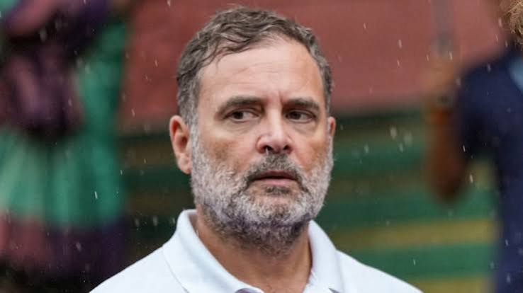 प्रयागराज: राहुल गांधी के कार्यक्रम को इन शर्तों के साथ मिली इजाजत, पहले हुआ था कैंसिल प्रयागराज: राहुल गांधी के कार्यक्रम को इन शर्तों के साथ मिली इजाजत, पहले हुआ था कैंसिल