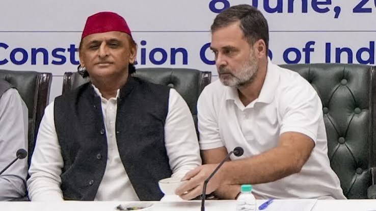 राहुल गांधी ने बढ़ाया Gen-Z पर फोकस, अखिलेश यादव से भी जल्द फाइनल हो सकती है सियासी डील राहुल गांधी ने बढ़ाया Gen-Z पर फोकस, अखिलेश यादव से भी जल्द फाइनल हो सकती है सियासी डील