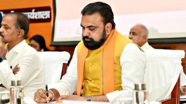 बिहार में होगी बंपर बहाली, सम्राट सरकार में भरे जाएंगे 1.72 लाख पद, युवाओं के लिए खुलेंगे रोजगार के नए अवसर बिहार में होगी बंपर बहाली, सम्राट सरकार में भरे जाएंगे 1.72 लाख पद, युवाओं के लिए खुलेंगे रोजगार के नए अवसर