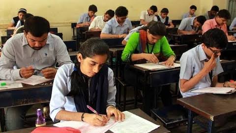 महाराष्ट्र में भर्ती परीक्षाओं पर हाईलेवल कमेटी, पेपर से रिजल्ट तक होगी समीक्षा महाराष्ट्र में भर्ती परीक्षाओं पर हाईलेवल कमेटी, पेपर से रिजल्ट तक होगी समीक्षा
